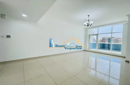 Apartment - 3 Bedrooms - 3 Bathrooms for rent in Dubai Silicon Oasis - Dubai