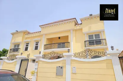 Villa - 4 Bedrooms - 6 Bathrooms for rent in Hoshi - Al Badie - Sharjah