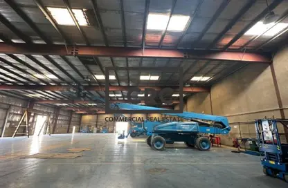 Warehouse - Studio for sale in Phase 1 - Dubai Investment Park (DIP) - Dubai