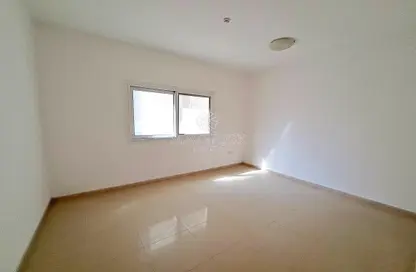 Apartment - 2 Bedrooms - 2 Bathrooms for rent in Al Hafeet Tower - Al Khan - Sharjah