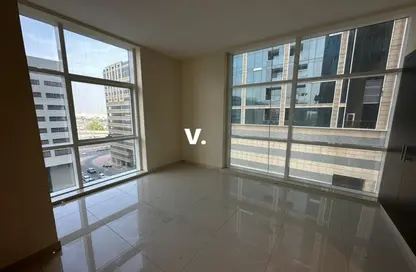 Apartment - 2 Bedrooms - 3 Bathrooms for rent in Duja Tower - Sheikh Zayed Road - Dubai