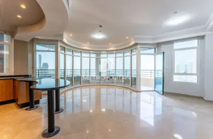 Apartment - 2 Bedrooms - 3 Bathrooms for sale in Marina Crown - Dubai Marina - Dubai