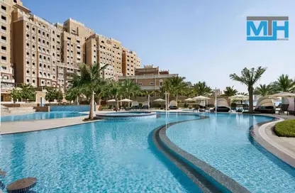 Apartment - 3 Bedrooms - 4 Bathrooms for rent in Wyndham residences - The Palm - Palm Jumeirah - Dubai