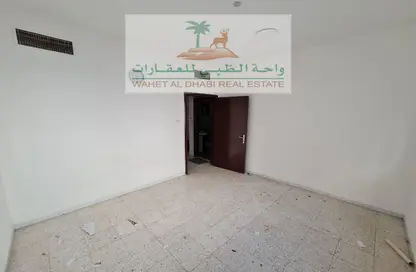 Apartment - 1 Bedroom - 1 Bathroom for rent in Budaniq 7 Building - Budaniq - Al Qasimia - Sharjah