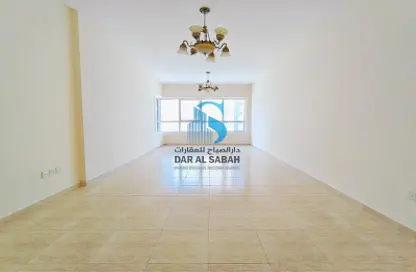 Apartment - 3 Bedrooms - 4 Bathrooms for rent in New Al Taawun Road - Al Taawun - Sharjah