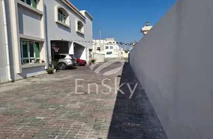 Townhouse - 4 Bedrooms - 6 Bathrooms for rent in Khalifa City A - Khalifa City - Abu Dhabi