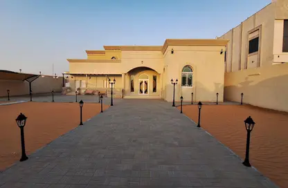 Villa - 4 Bedrooms - 3 Bathrooms for sale in Seih Al Ghubb - Ras Al Khaimah