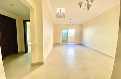 Apartment - 1 Bedroom - 2 Bathrooms for rent in Muwailih Building - Muwaileh - Sharjah