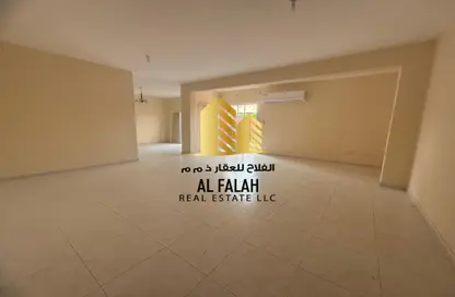 Villa - 3 Bedrooms - 4 Bathrooms for rent in Al Rifa'ah - Al Heerah - Sharjah