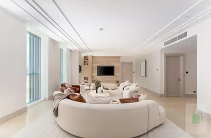 Apartment - 2 Bedrooms - 3 Bathrooms for sale in Four Seasons Private Residences - Al Maryah Island - Abu Dhabi