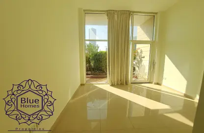 Apartment - 1 Bedroom - 2 Bathrooms for rent in Royal JVC Building - Jumeirah Village Circle - Dubai