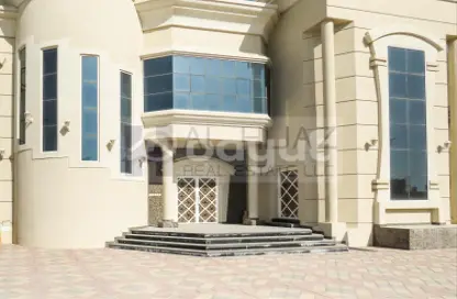 Villa - 5 Bedrooms - 5 Bathrooms for sale in Al Yash - Wasit - Sharjah