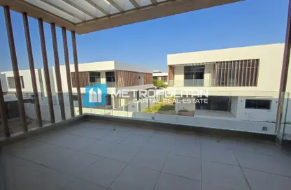 Villa - 5 Bedrooms - 6 Bathrooms for rent in West Yas - Yas Island - Abu Dhabi