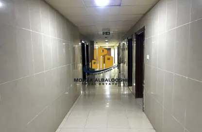 Apartment - 1 Bathroom for rent in Muwaileh Commercial - Sharjah