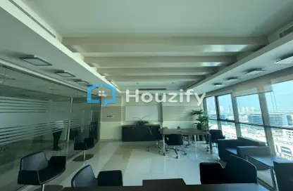 Full Floor - Studio - 4 Bathrooms for rent in Al Falah Street - City Downtown - Abu Dhabi