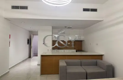 Apartment - 1 Bathroom for rent in The Square Tower - Jumeirah Village Circle - Dubai