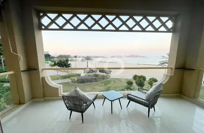 Apartment - 2 Bedrooms - 2 Bathrooms for rent in Jash Falqa - Shoreline Apartments - Palm Jumeirah - Dubai