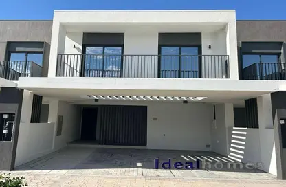 Villa - 3 Bedrooms - 4 Bathrooms for rent in Greenviews 2 - EMAAR South - Dubai South (Dubai World Central) - Dubai