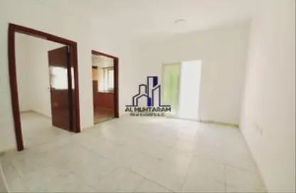 Apartment - 1 Bedroom - 1 Bathroom for rent in Fire Station Road - Muwaileh - Sharjah