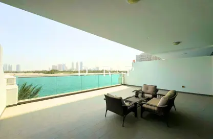 Apartment - 1 Bedroom - 2 Bathrooms for rent in Azure Residences - Palm Jumeirah - Dubai