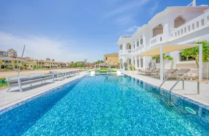 Villa - 6 Bedrooms - 6 Bathrooms for rent in Signature Villas Frond C - Signature Villas - Palm Jumeirah - Dubai