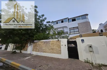 Villa - 4 Bedrooms - 5 Bathrooms for rent in Corniche Road - Abu Dhabi