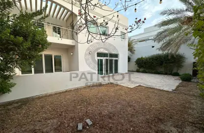 Villa - 4 Bedrooms - 4 Bathrooms for rent in Umm Suqeim 2 - Umm Suqeim - Dubai