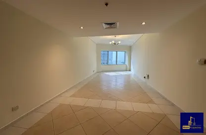 Apartment - 2 Bedrooms - 3 Bathrooms for rent in 21st Century Tower - Sheikh Zayed Road - Dubai