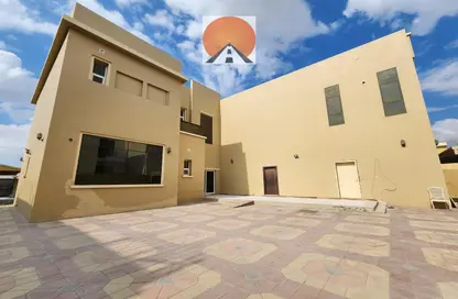 Villa - 6 Bedrooms for sale in Al Rahmaniya 1 - Al Rahmaniya - Sharjah