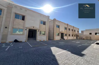 Apartment - 1 Bathroom for rent in C233 Building - Mohamed Bin Zayed City - Abu Dhabi