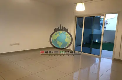 Townhouse - 2 Bedrooms - 3 Bathrooms for rent in Al Reef - Abu Dhabi