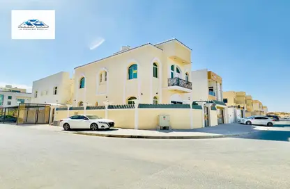 Villa - 5 Bedrooms - 7 Bathrooms for sale in Al Yasmeen 1 - Al Yasmeen - Ajman