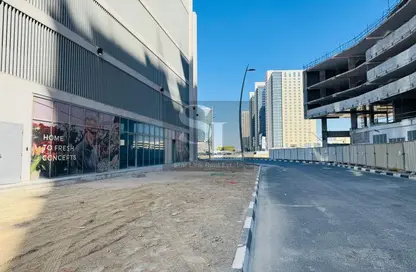 Retail - Studio for sale in Azizi Aura - Downtown Jebel Ali - Dubai