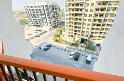 Apartment - 1 Bathroom for rent in Binghatti Views - Dubai Silicon Oasis - Dubai