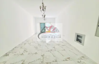 Apartment - 2 Bedrooms - 3 Bathrooms for rent in Muwaileh 29 Building - Muwaileh - Sharjah