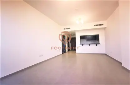 Empty Room image for: Apartment - 1 Bedroom - 2 Bathrooms for sale in Orchid Residence - Dubai Science Park - Dubai, Image 1