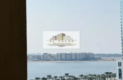 Apartment - 2 Bedrooms - 3 Bathrooms for rent in Al Khan Corniche - Al Khan - Sharjah