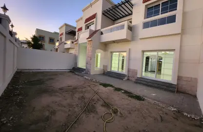 Villa - 4 Bedrooms - 6 Bathrooms for rent in Mirdif Hills - Mirdif - Dubai