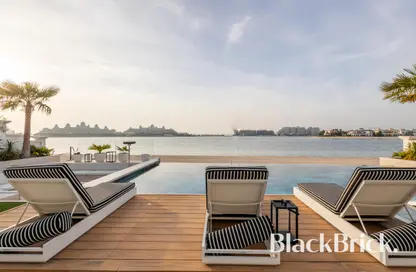 Villa - 4 Bedrooms - 6 Bathrooms for sale in Garden Homes Frond L - Garden Homes - Palm Jumeirah - Dubai