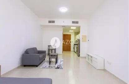 Apartment - 1 Bathroom for rent in Mulberry 2 - Emirates Gardens 2 - Jumeirah Village Circle - Dubai