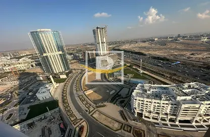 Apartment - 1 Bedroom - 2 Bathrooms for sale in Siraj Tower - Arjan - Dubai