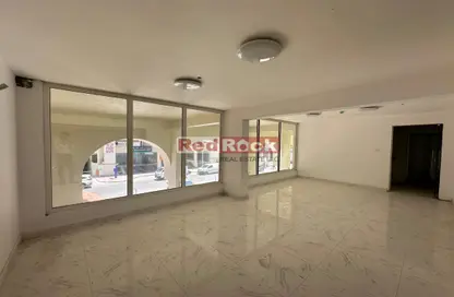 مكتب - استوديو - 1 حمام للايجار في الكرامة - دبي