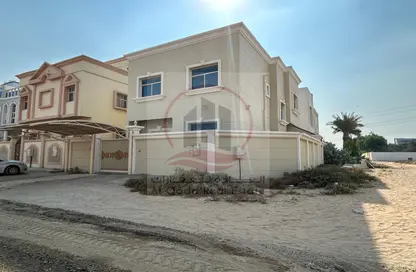 Villa - 4 Bedrooms - 6 Bathrooms for sale in Al Yasmeen 1 - Al Yasmeen - Ajman