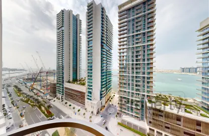 Apartment - 1 Bedroom - 1 Bathroom for sale in Marina Vista - EMAAR Beachfront - Dubai Harbour - Dubai