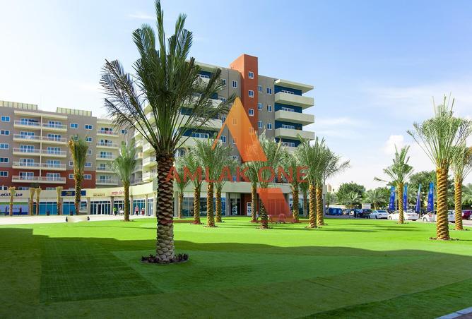 Apartment - 2 Bedrooms - 2 Bathrooms for sale in Tower 11 - Al Reef Downtown - Al Reef - Abu Dhabi