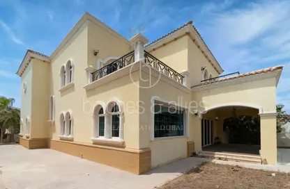 Villa - 5 Bedrooms - 6 Bathrooms for rent in Legacy - Jumeirah Park - Dubai