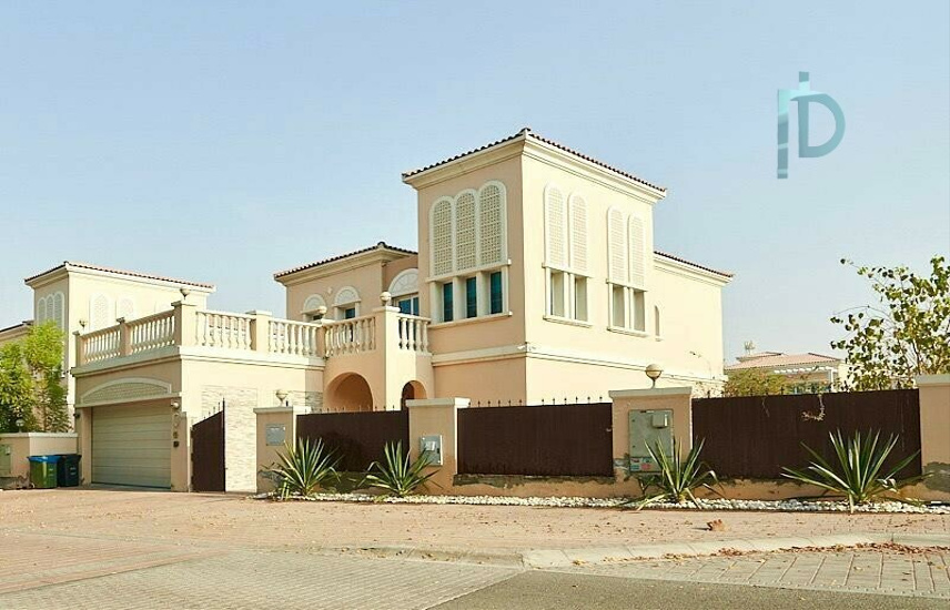 Villa for Sale in Nakheel Villas: Spacious | Bright | Exclusive ...