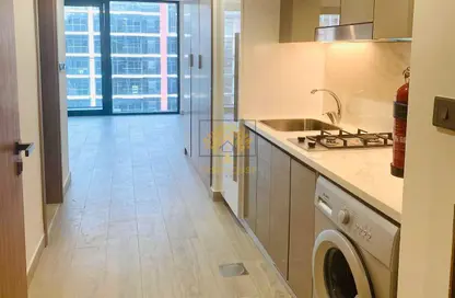 Apartment - 1 Bathroom for rent in Azizi Riviera 45 - Meydan One - Meydan - Dubai