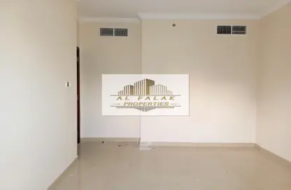 Apartment - 3 Bedrooms - 3 Bathrooms for rent in New Al Taawun Road - Al Taawun - Sharjah