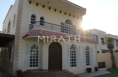 Villa - 4 Bedrooms - 6 Bathrooms for rent in Umm Suqeim 2 Villas - Umm Suqeim 2 - Umm Suqeim - Dubai